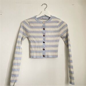 ZARA Women's S Blue Striped Cardigan Sweater
Long Sleeve Cropped Slim Fit